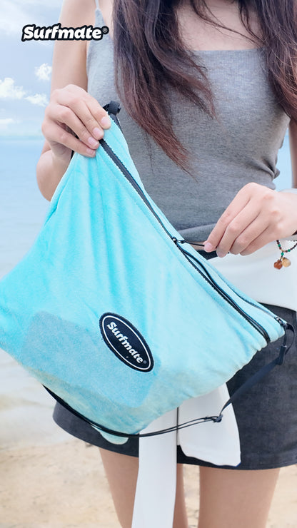Surfmate - Poncho in a built-in bag