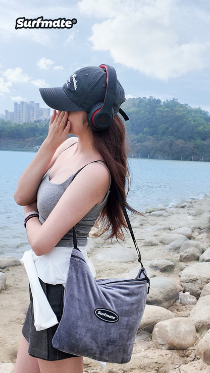 Surfmate - Poncho in a built-in bag